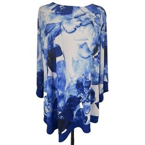 NEW Slim Factor by Investments Woman Blue Floral Print Tunic Top Plus Size 2X